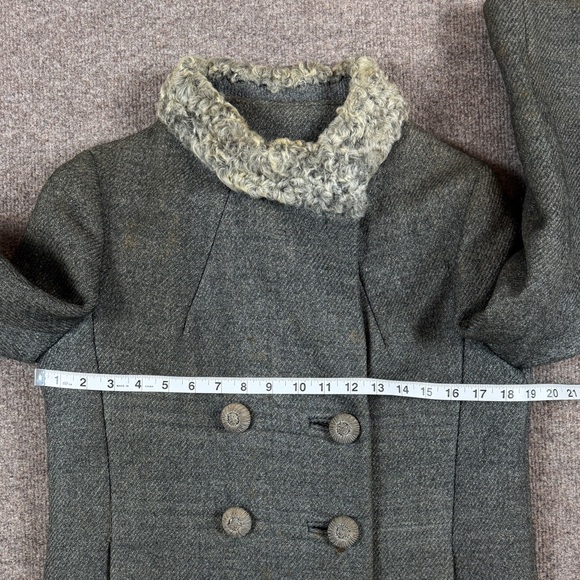 Grey jacket - Picture 14 of 14